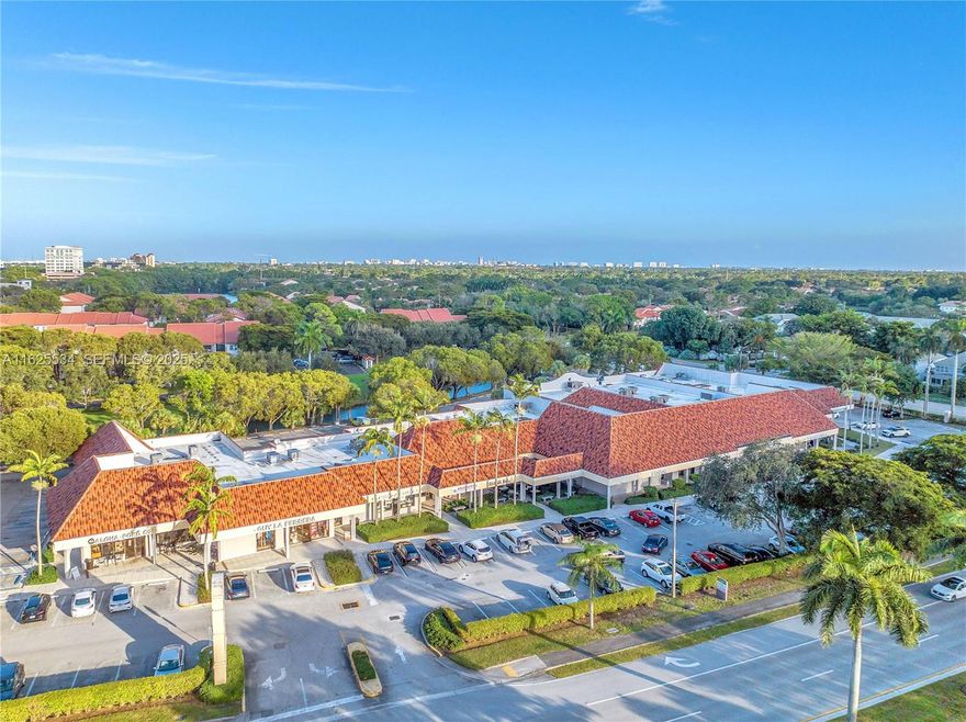 BOCA RATON W Restaurant business for sale! Motivated Seller Located in the heart of the city, this beautifully renovated restaurant is ready for you to step in and start earning. The lease terms are fantastic. Specializing in Sushi & Ramen, Japanese cuisine, wraps, specialty burgers and sides, along with a variety of healthy juices and smoothies, caters to diverse dietary needs and lifestyle, whether it's meat, gluten-free, or plant-based options. Rated as the  best juice bar in Boca Raton. Well-established spot boasts a busy location with 60 seating capacity, a full-service restaurant license and all equipment. Need to sign a non-disclosure agreement for showings. Perfect for those seeking visa opportunities. Please refrain from contacting employees directly. Take the first step toward owning this gem in Boca Raton!