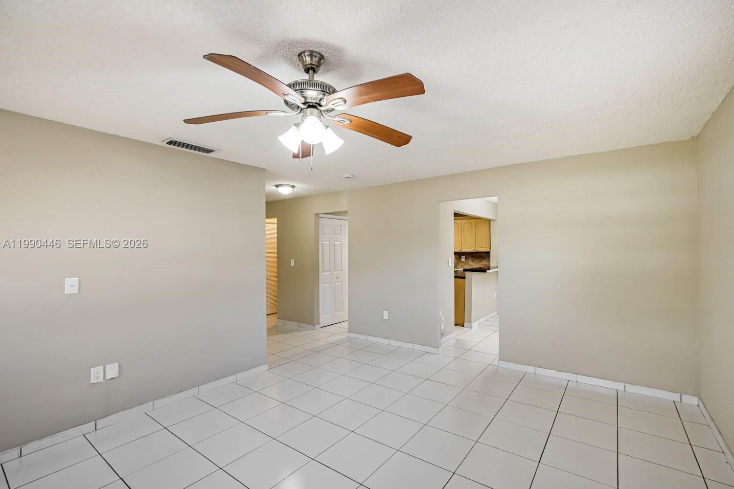 GRAND CANAL SUB - Residential Lease