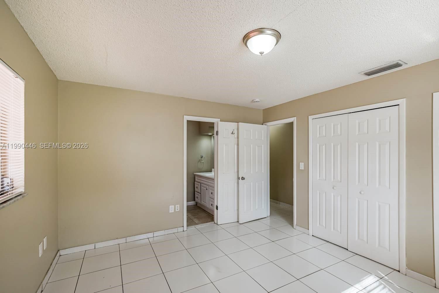 GRAND CANAL SUB - Residential Lease