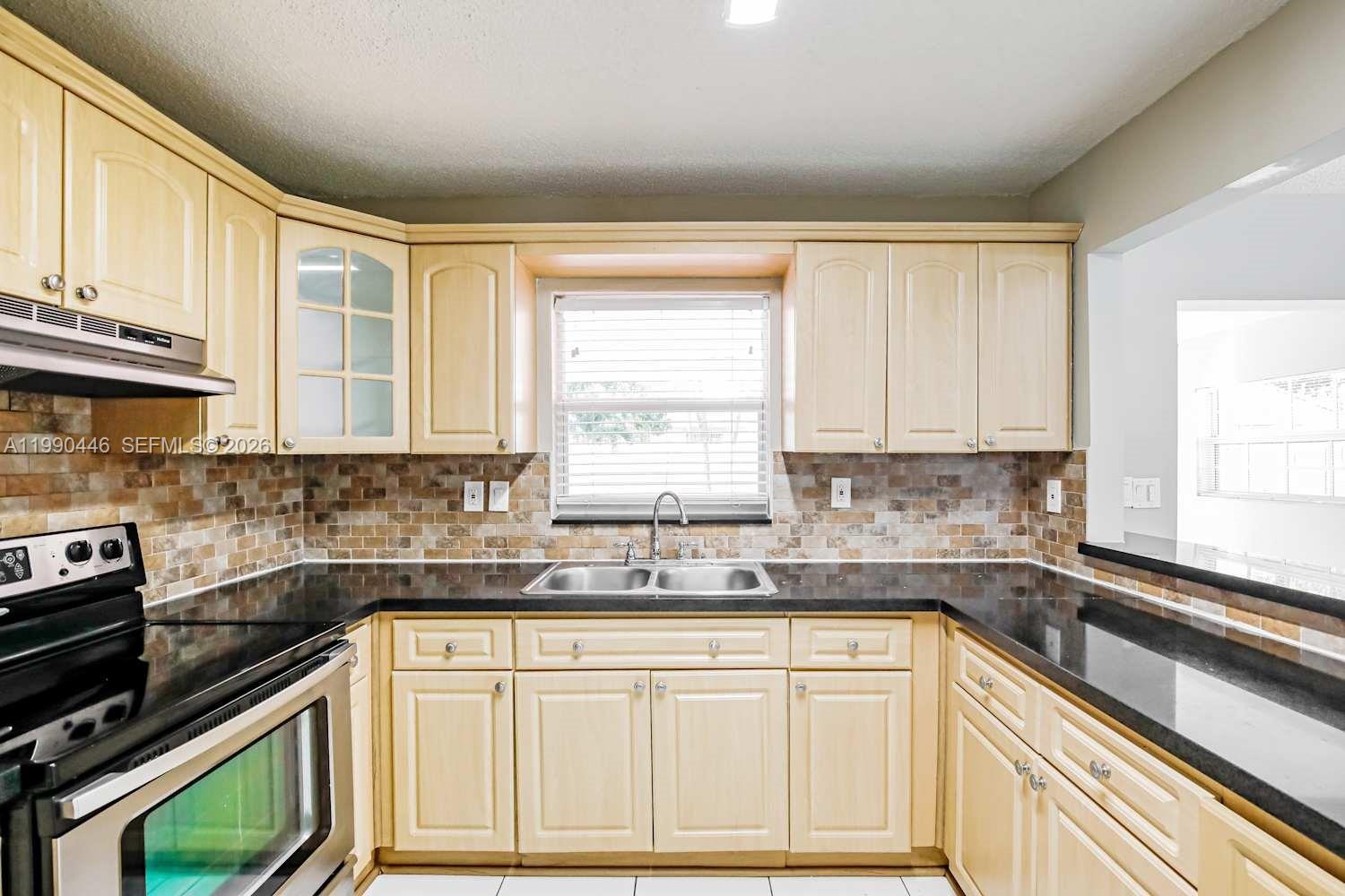 GRAND CANAL SUB - Residential Lease