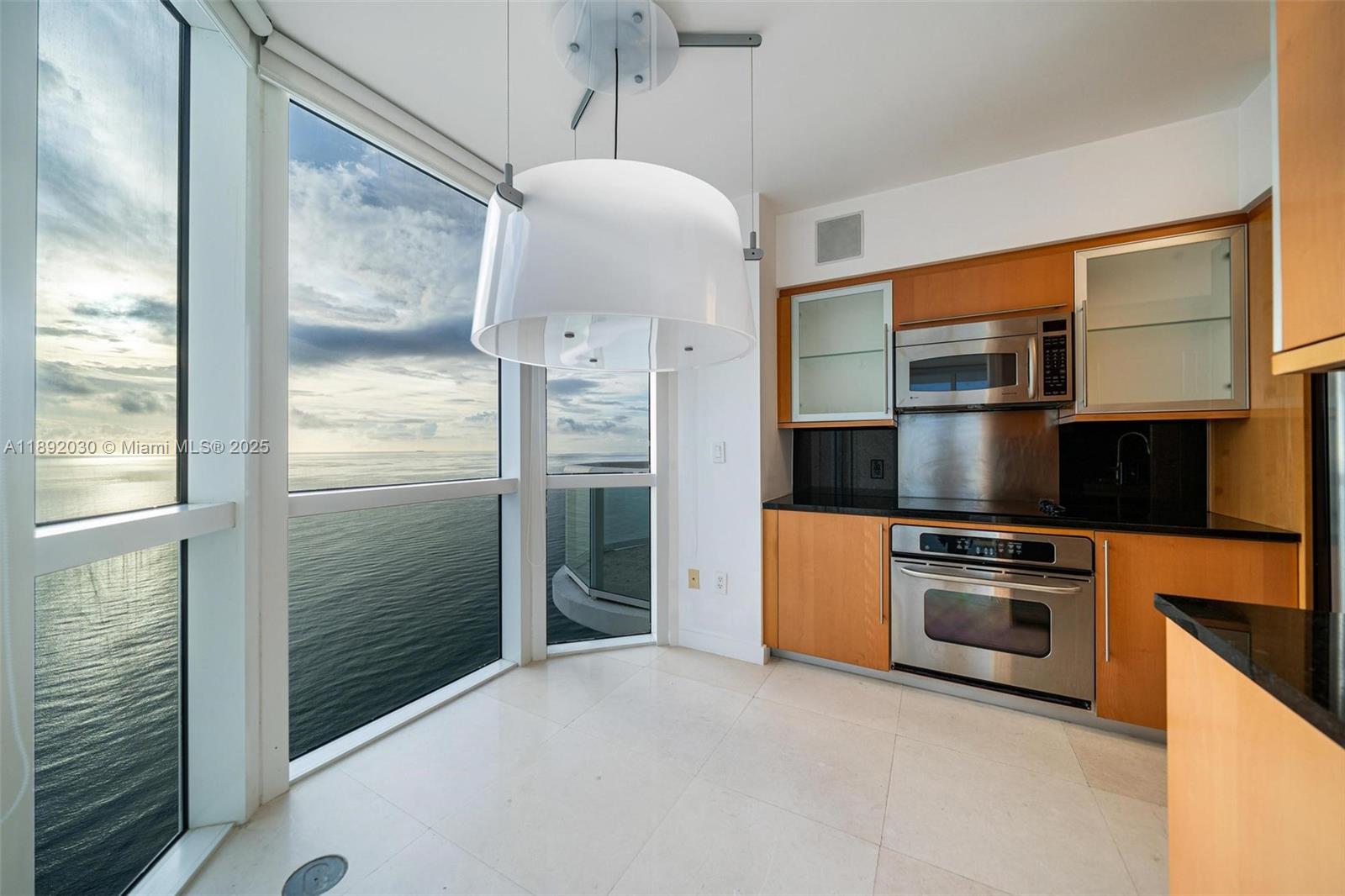 AKOYA CONDO - Residential