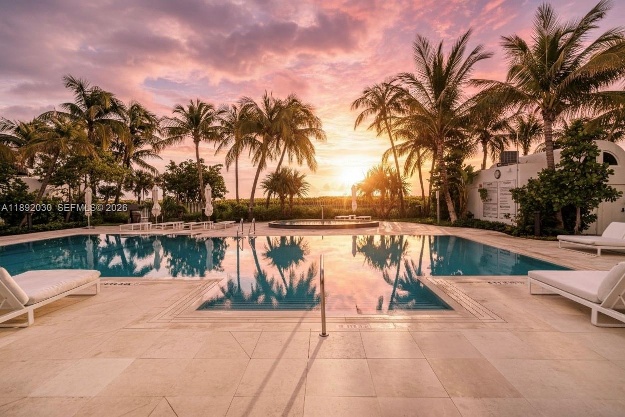 AKOYA CONDO - Residential