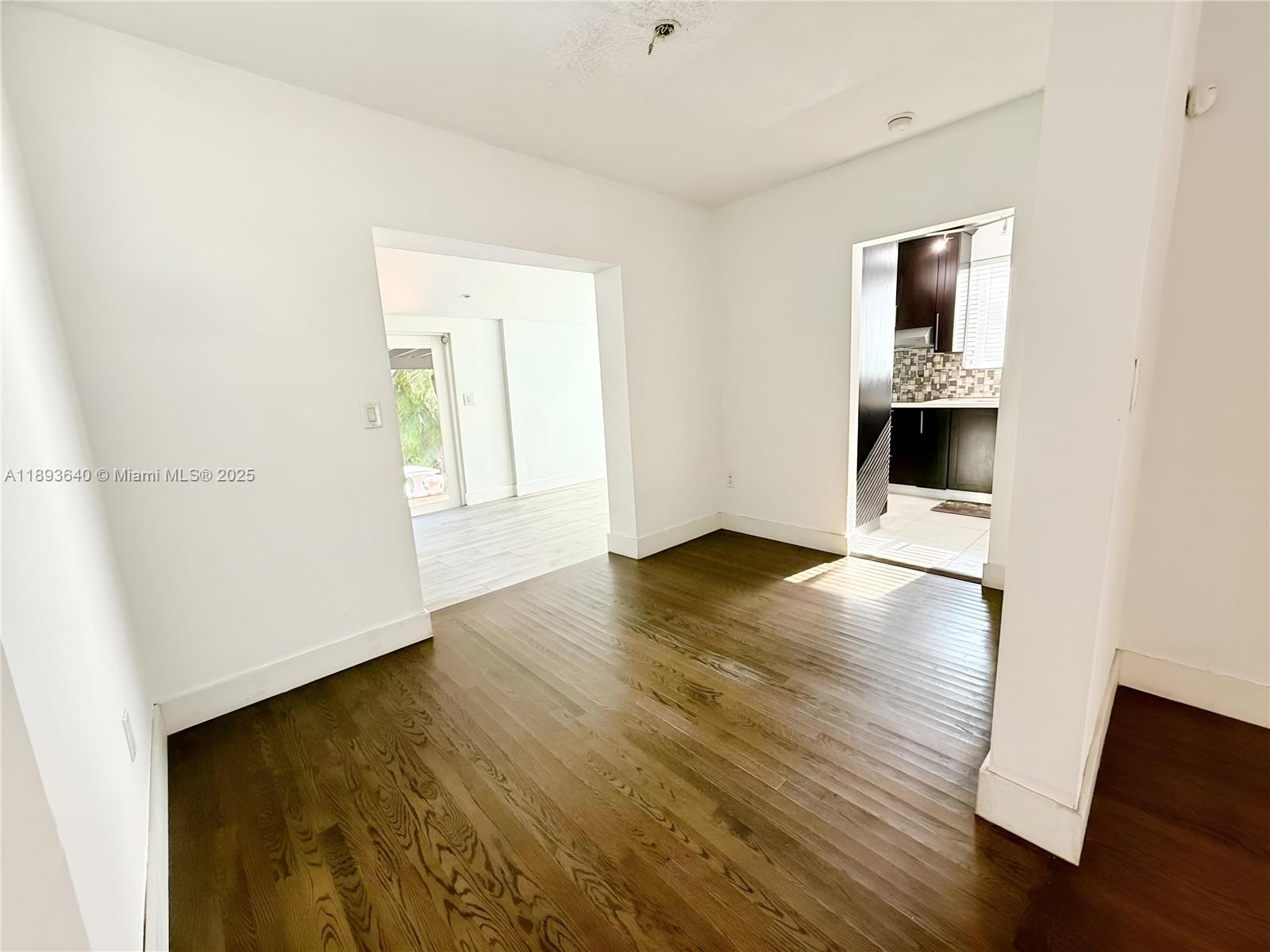 AMD PL ADELE HEIGHTS - Residential Lease