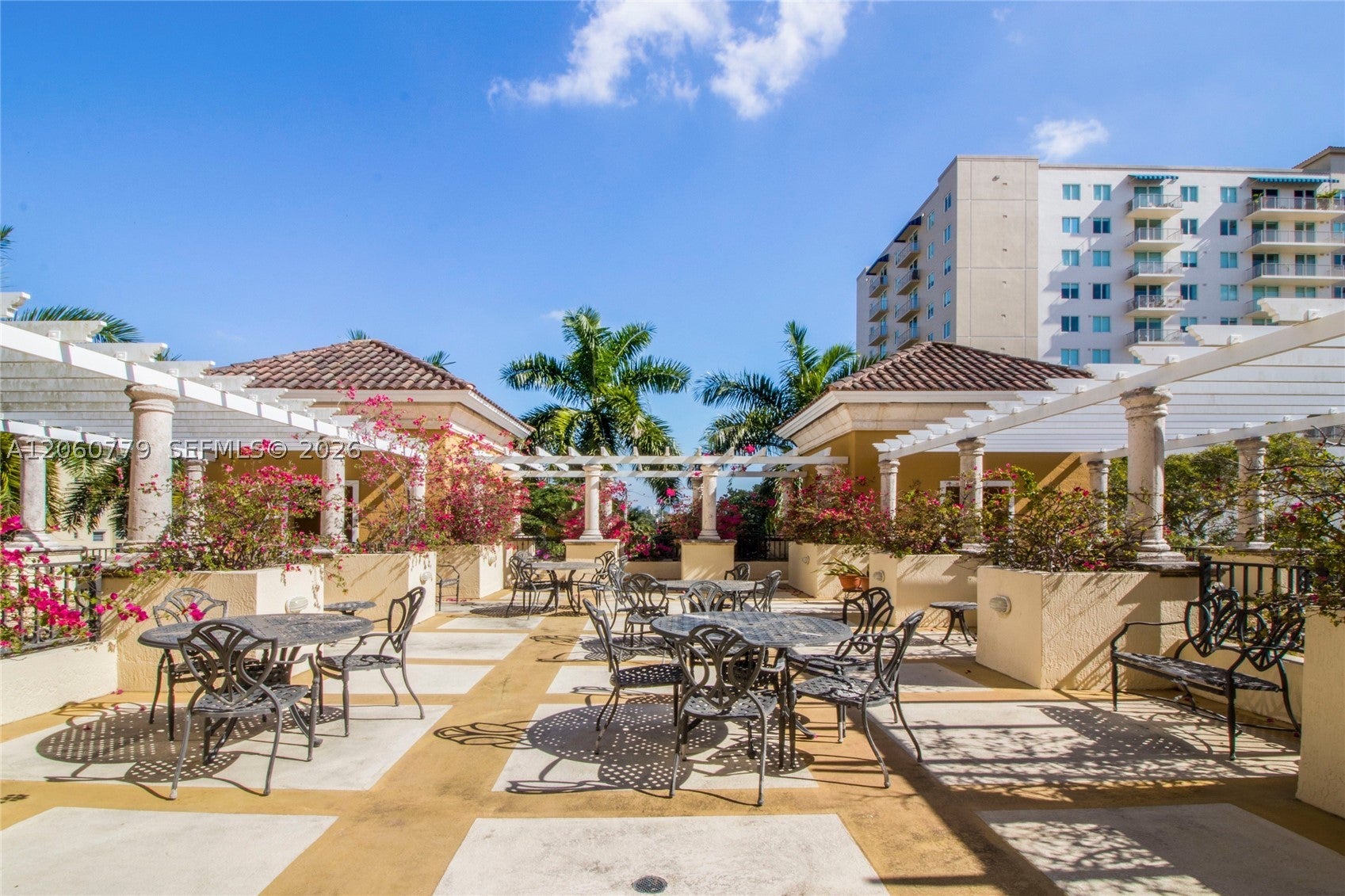 20 Calabria Ave 502