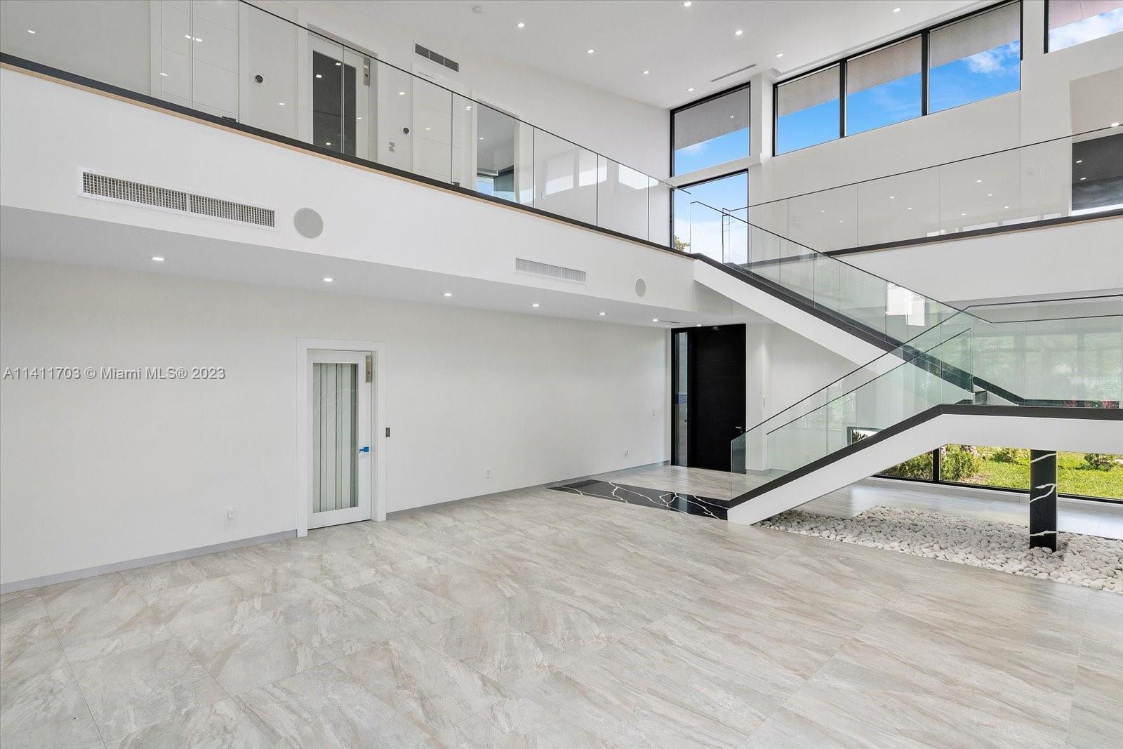 GOLDEN ISLES - Residential