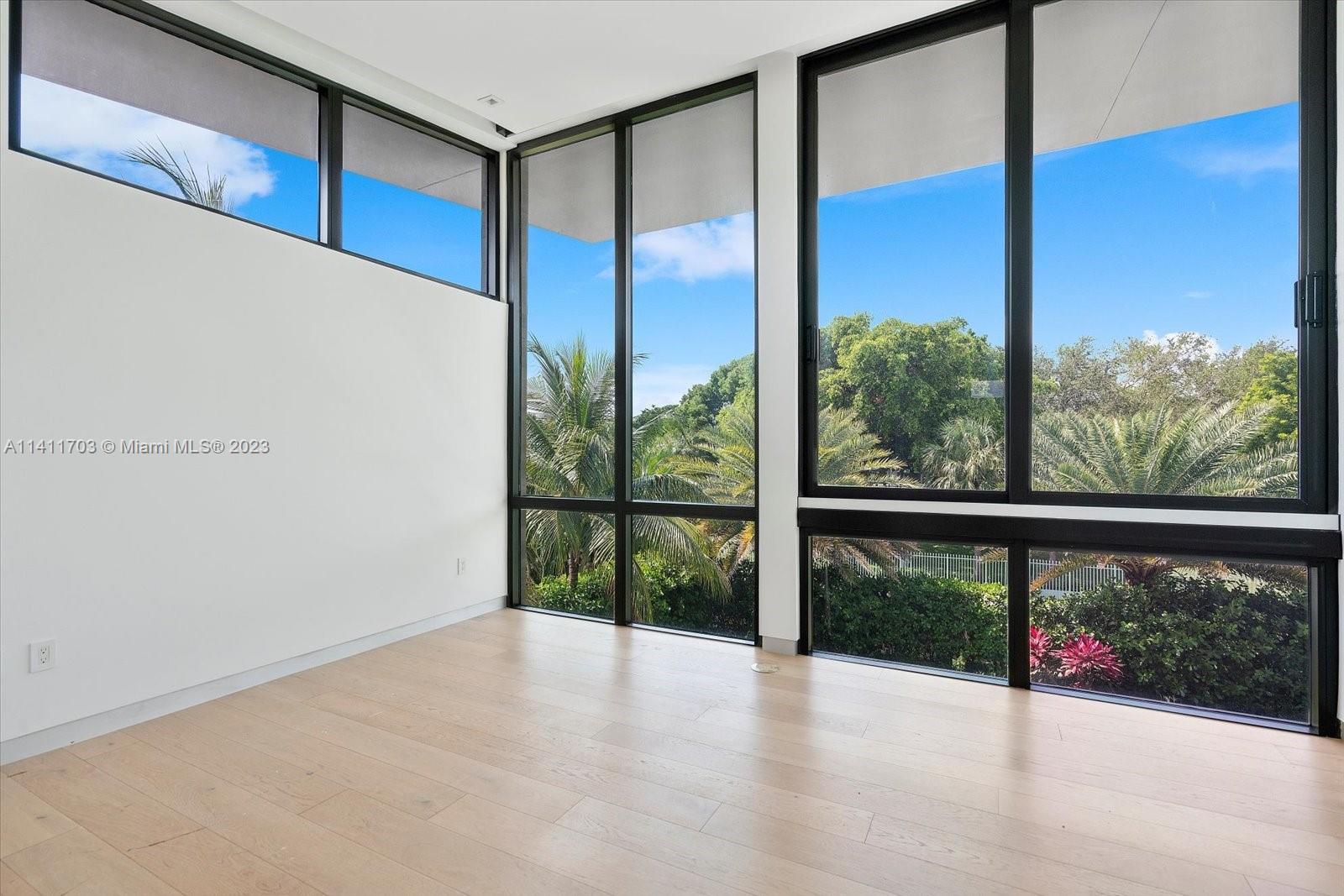 GOLDEN ISLES - Residential