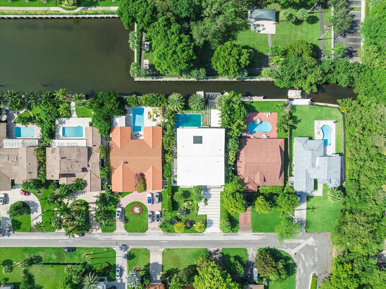 GOLDEN ISLES - Residential