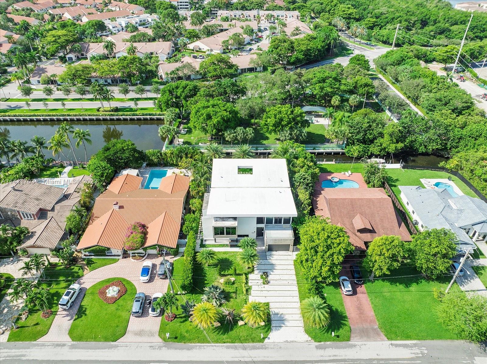 GOLDEN ISLES - Residential