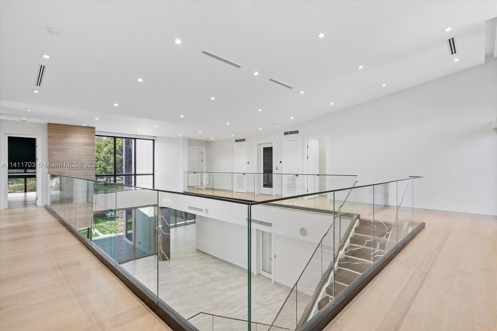 GOLDEN ISLES - Residential