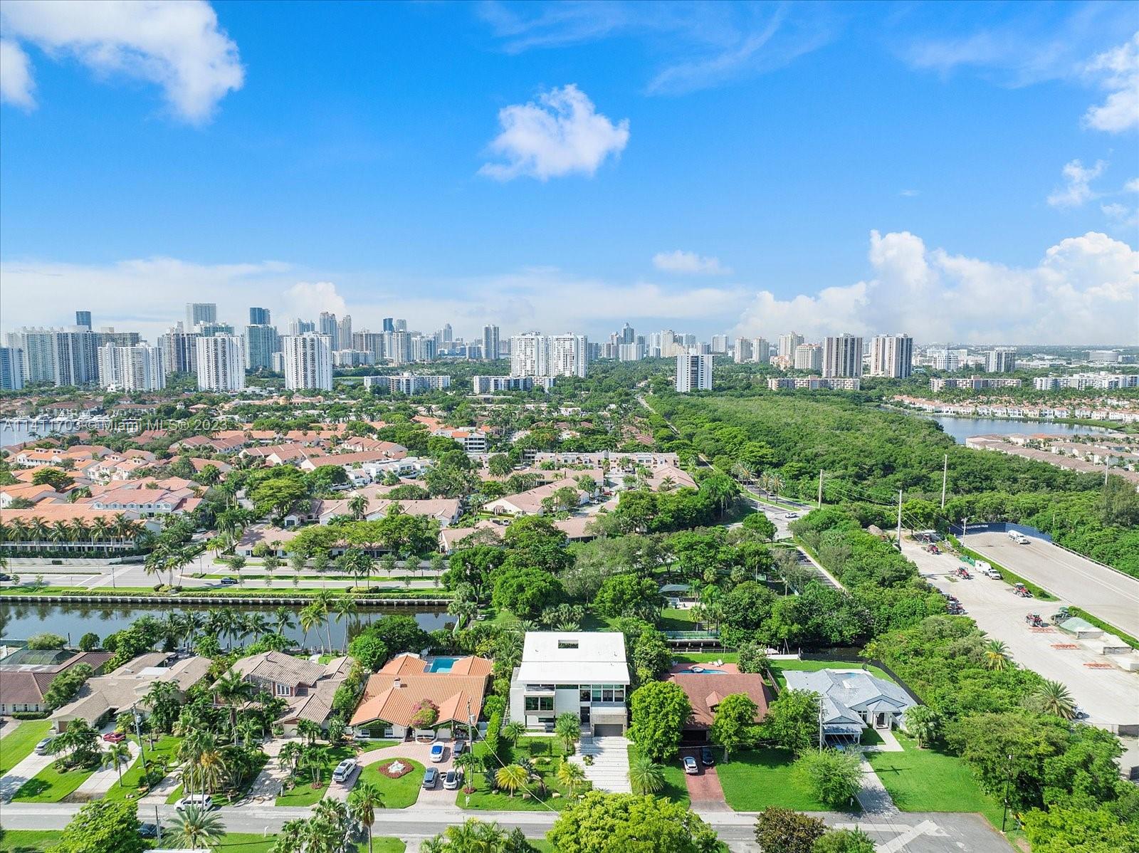 GOLDEN ISLES - Residential