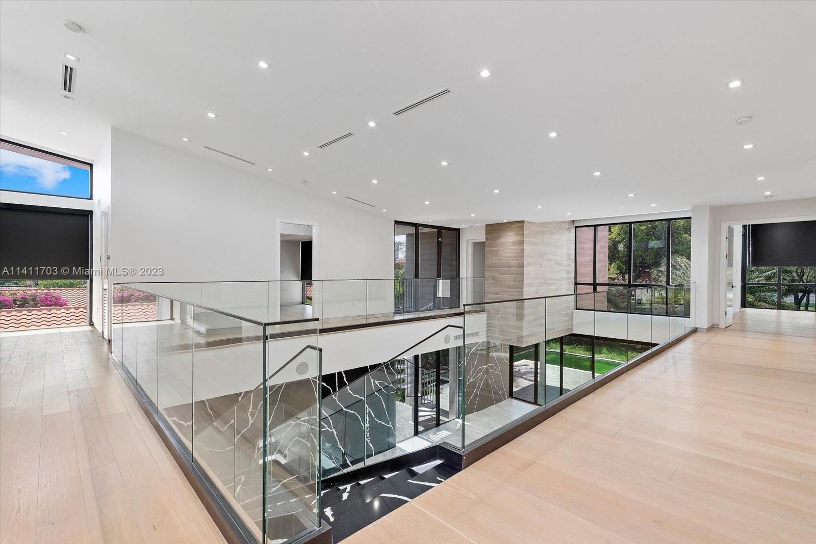 GOLDEN ISLES - Residential