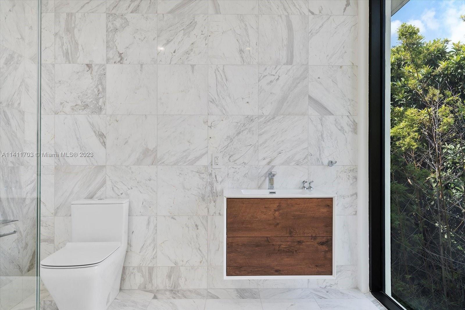 GOLDEN ISLES - Residential