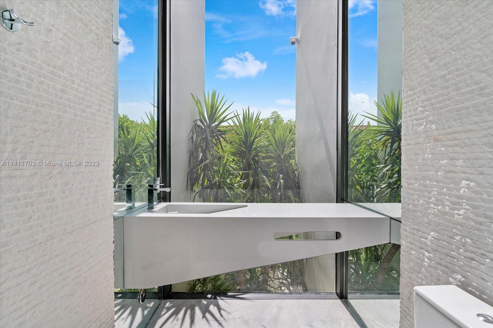 GOLDEN ISLES - Residential