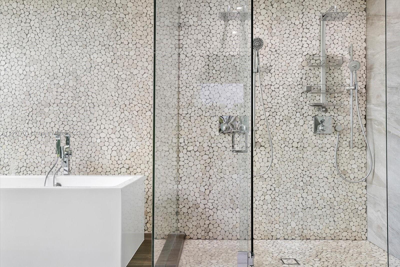 GOLDEN ISLES - Residential