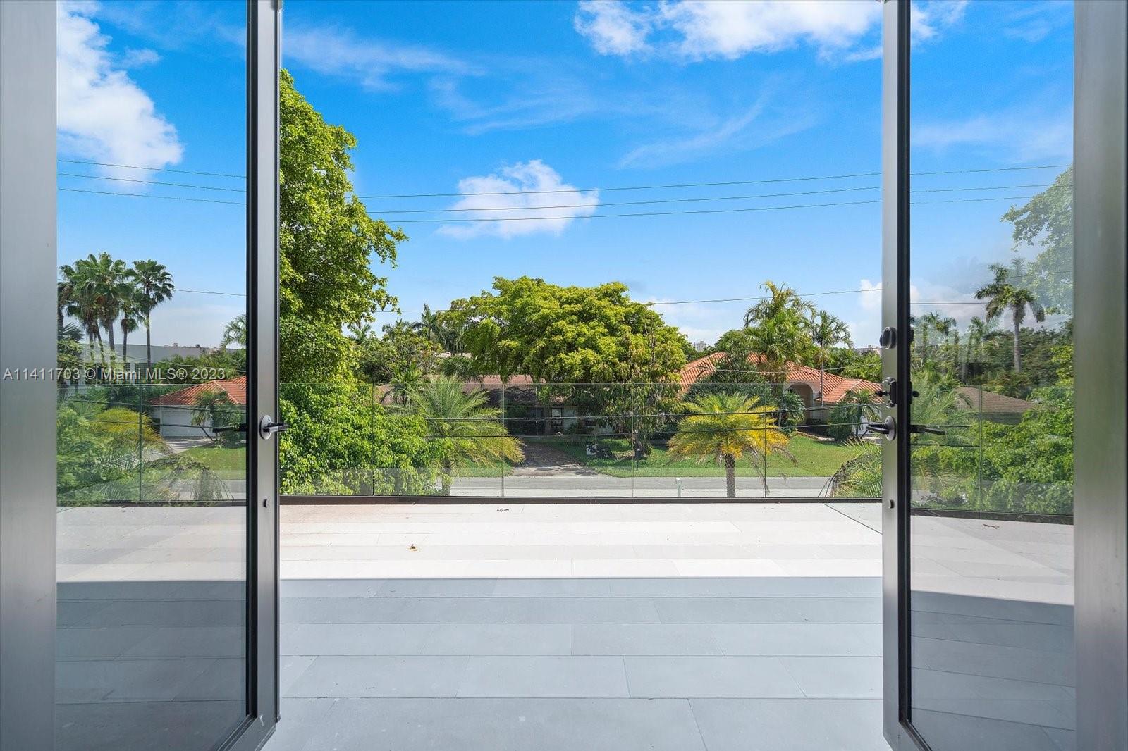 GOLDEN ISLES - Residential