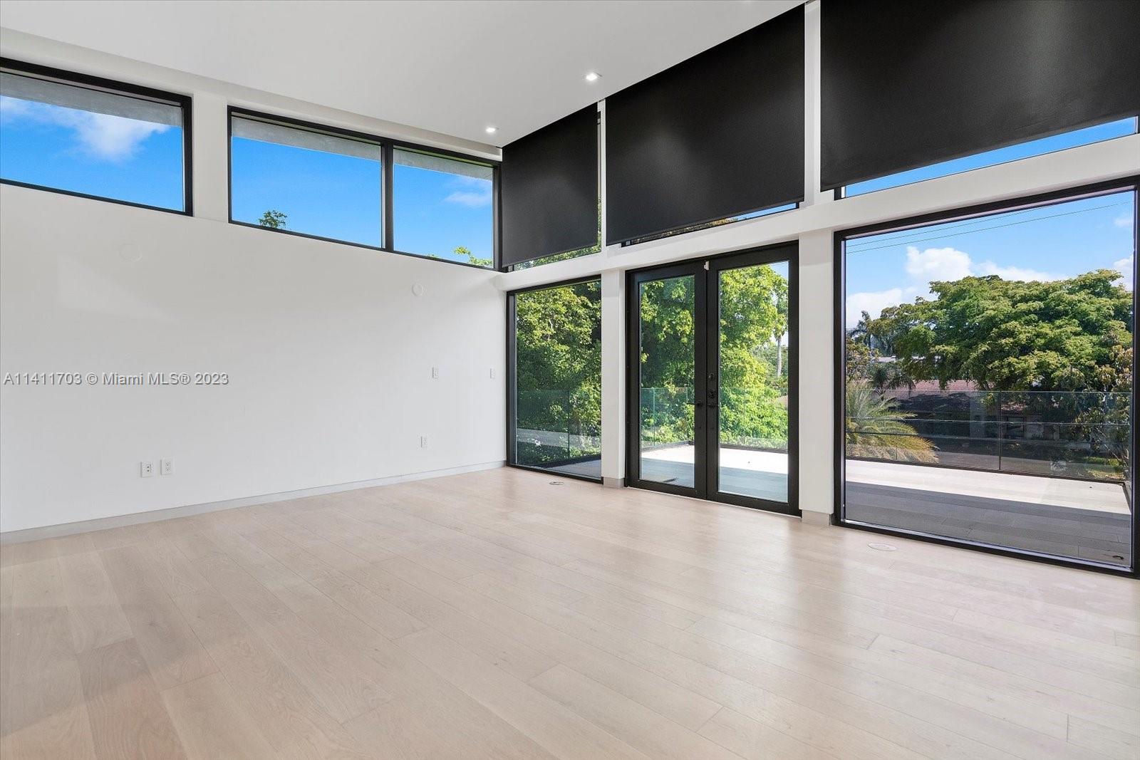 GOLDEN ISLES - Residential