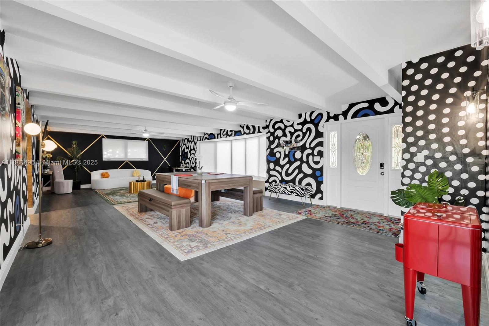 CORAL RIDGE ISLES - Residential