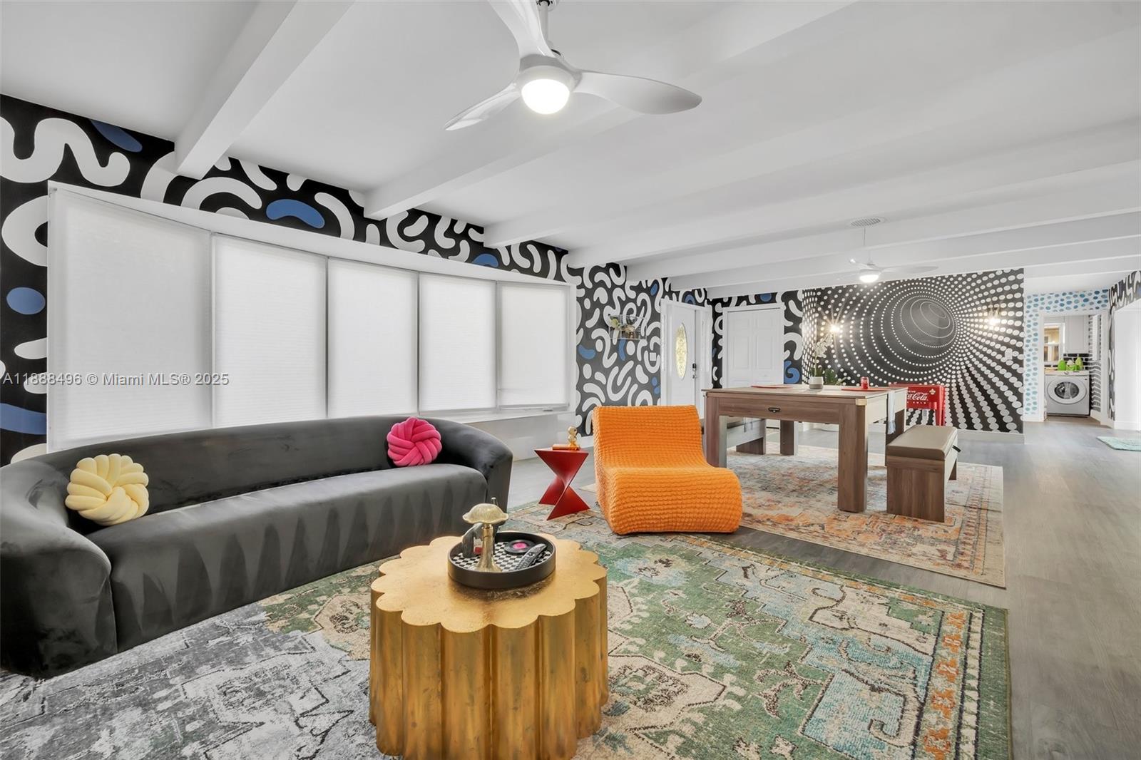 CORAL RIDGE ISLES - Residential