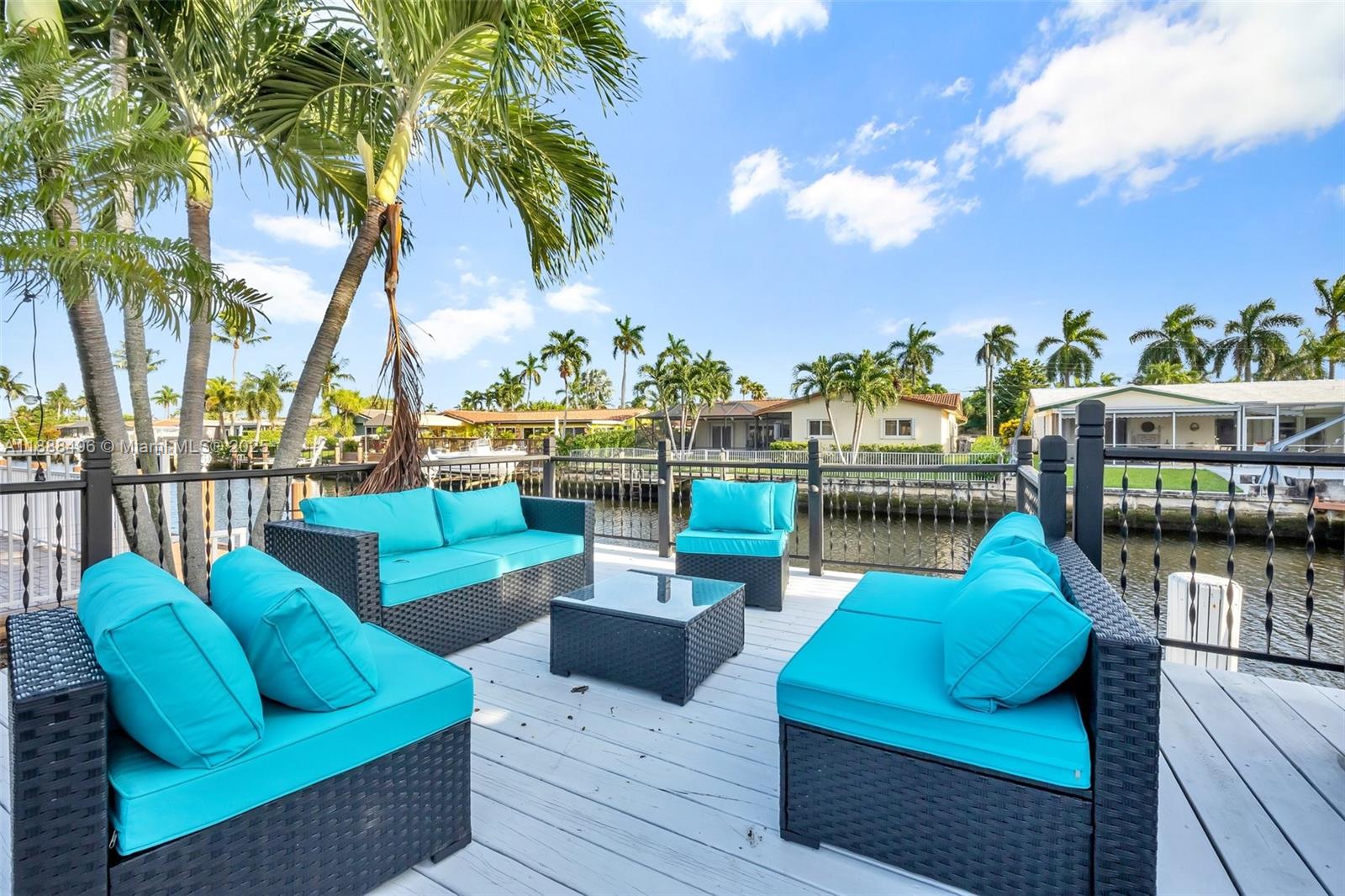 CORAL RIDGE ISLES - Residential