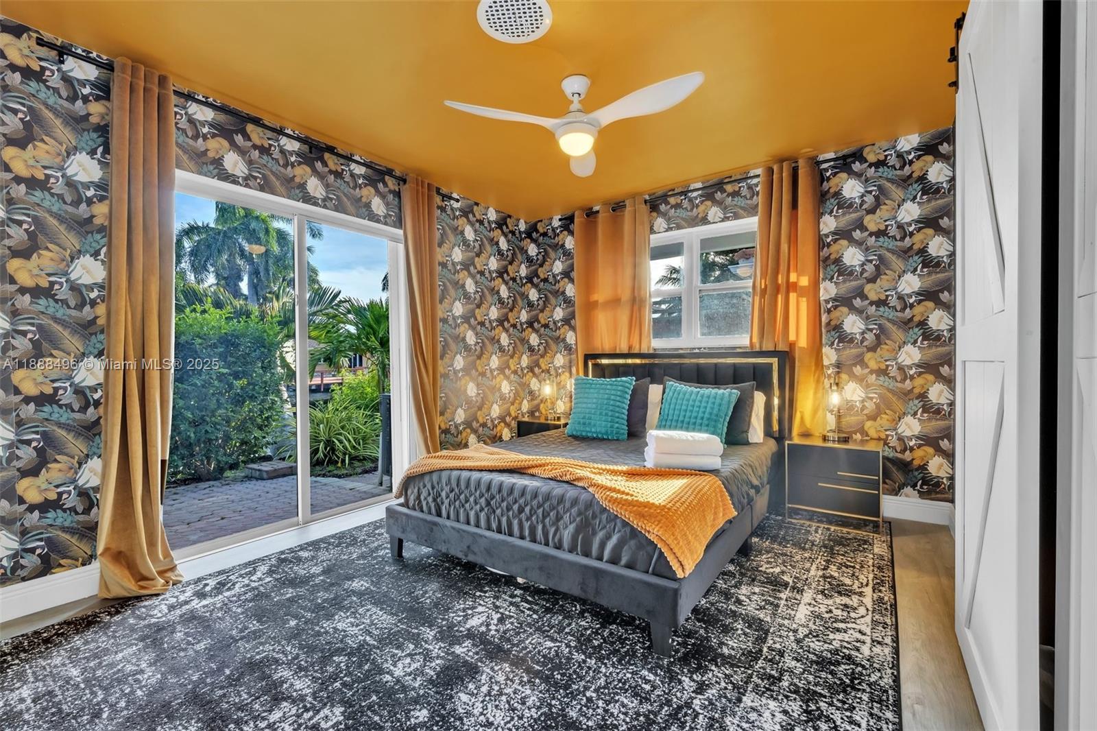 CORAL RIDGE ISLES - Residential