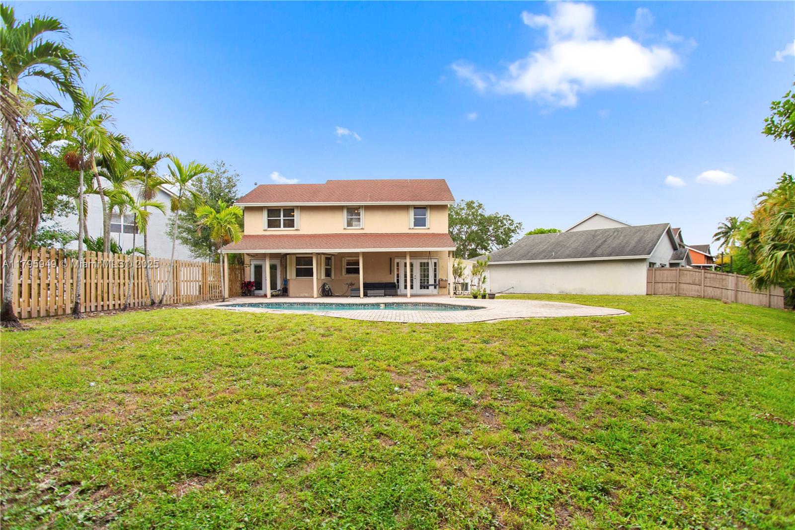 Property for Sale at 1051 Sw 95th Ter, Pembroke Pines, Miami-Dade County, Florida - Bedrooms: 4 
Bathrooms: 3  - $750,000