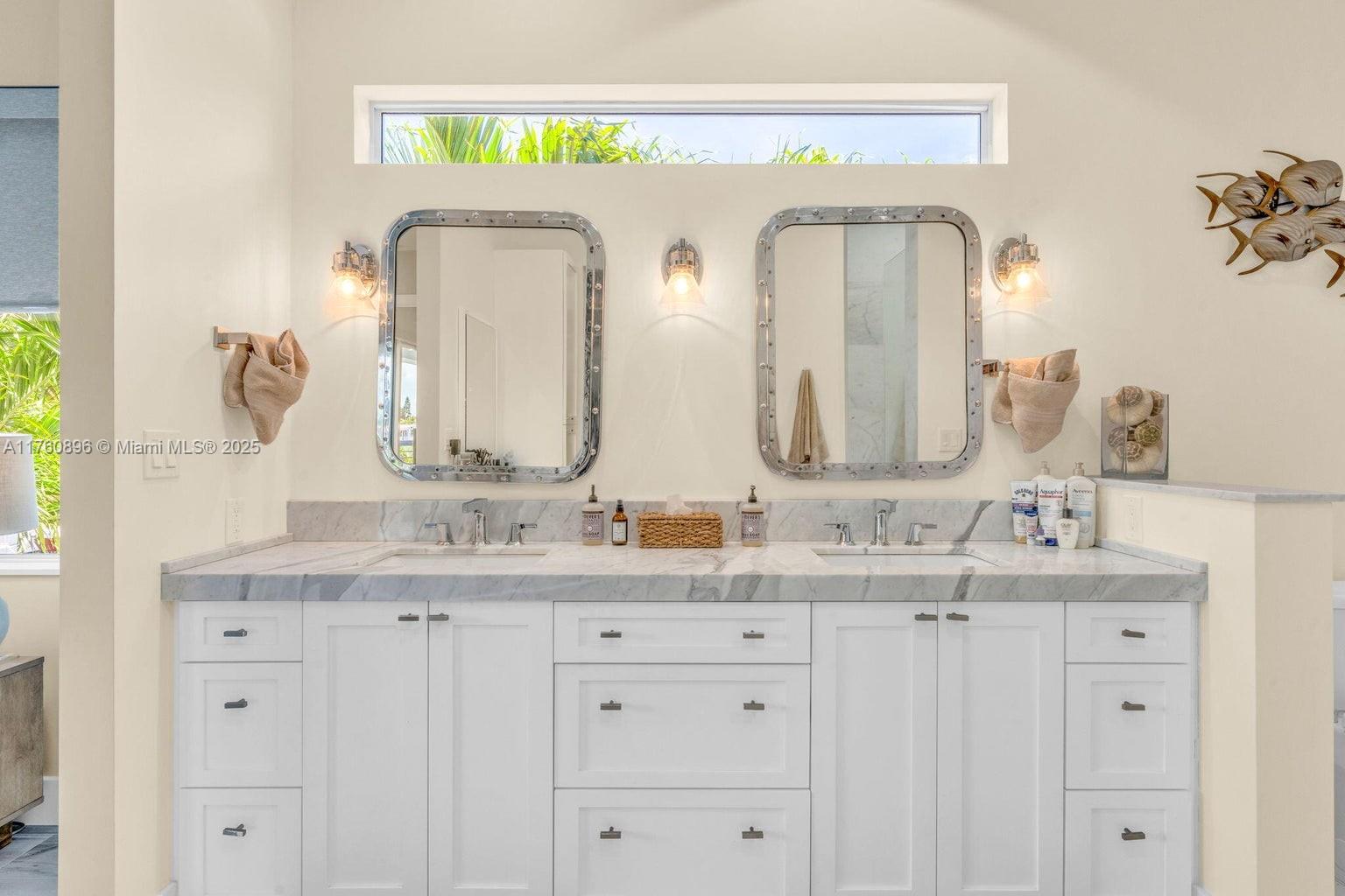 White Marlin Bch - Residential