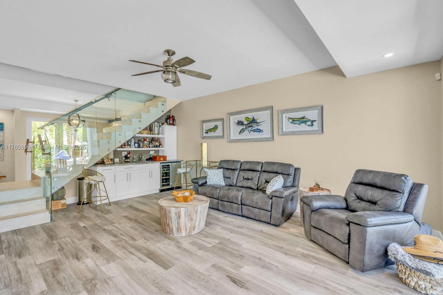 White Marlin Bch - Residential