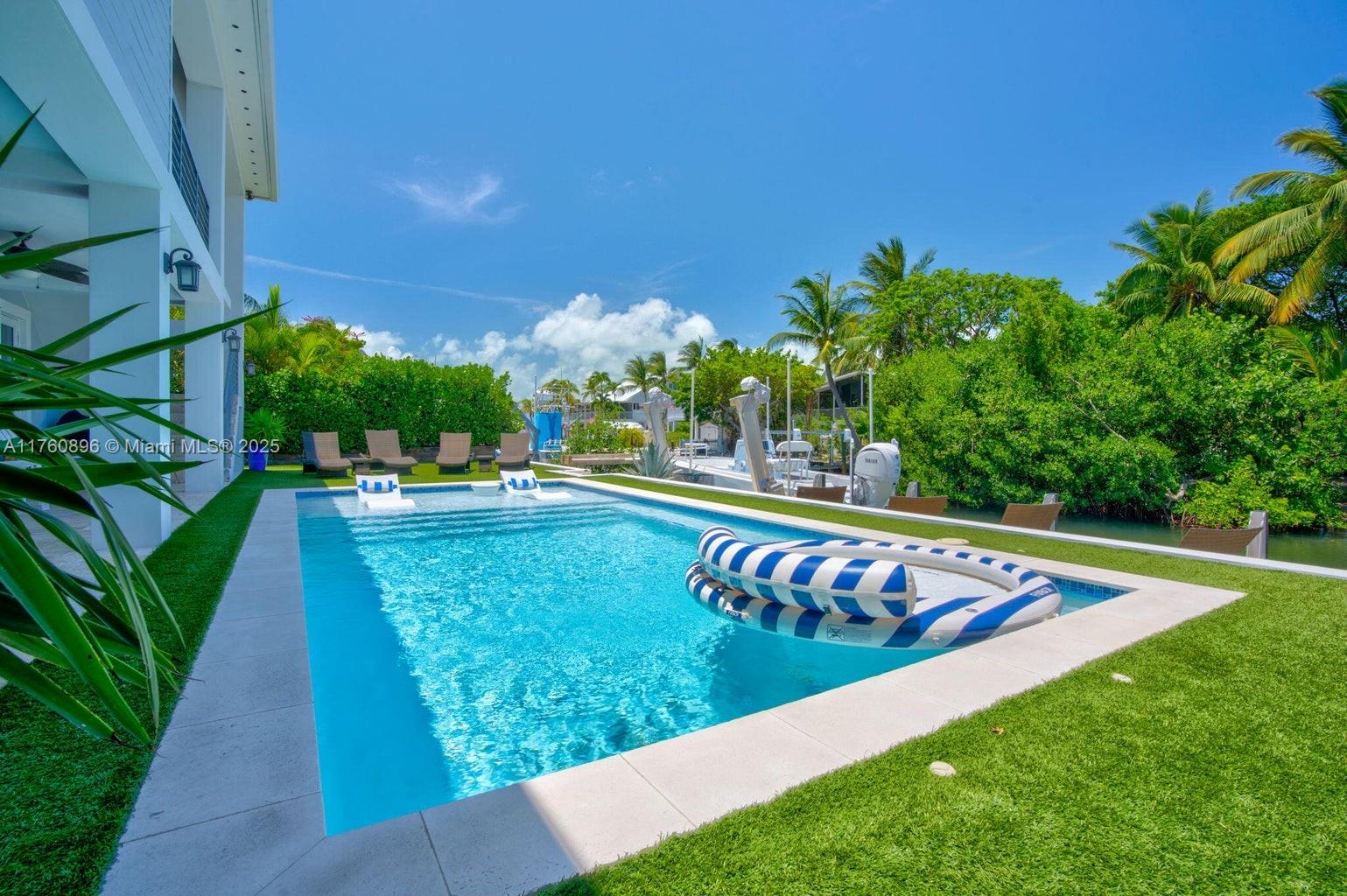 White Marlin Bch - Residential