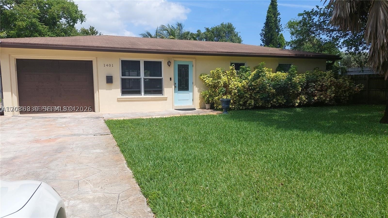 1401 SW 32nd Ct