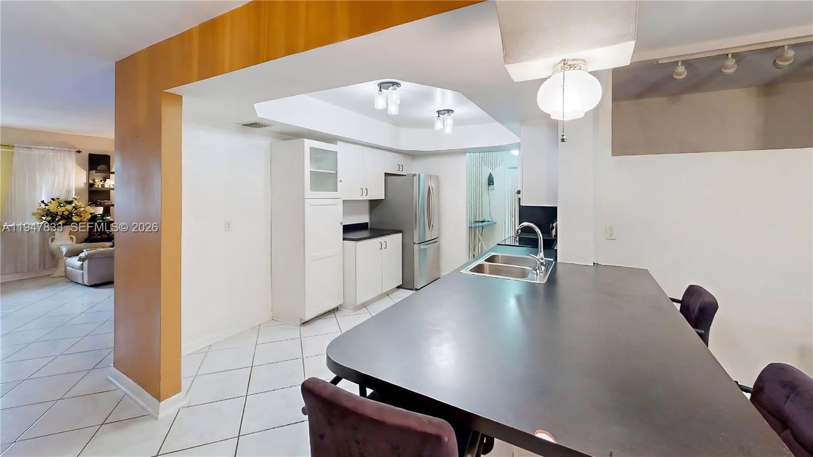 DIXIE ESTS 3RD ADDN - Residential