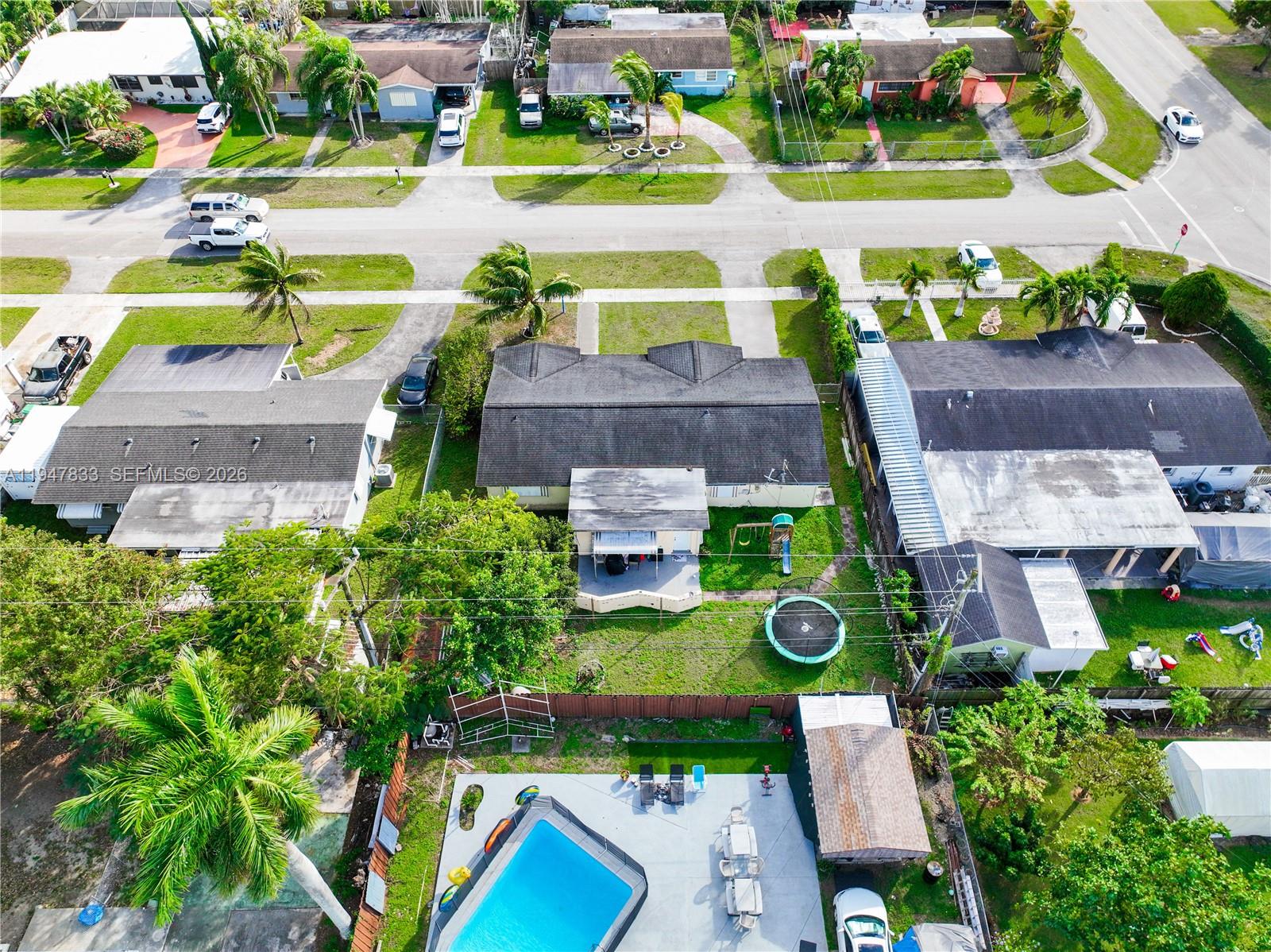 DIXIE ESTS 3RD ADDN - Residential