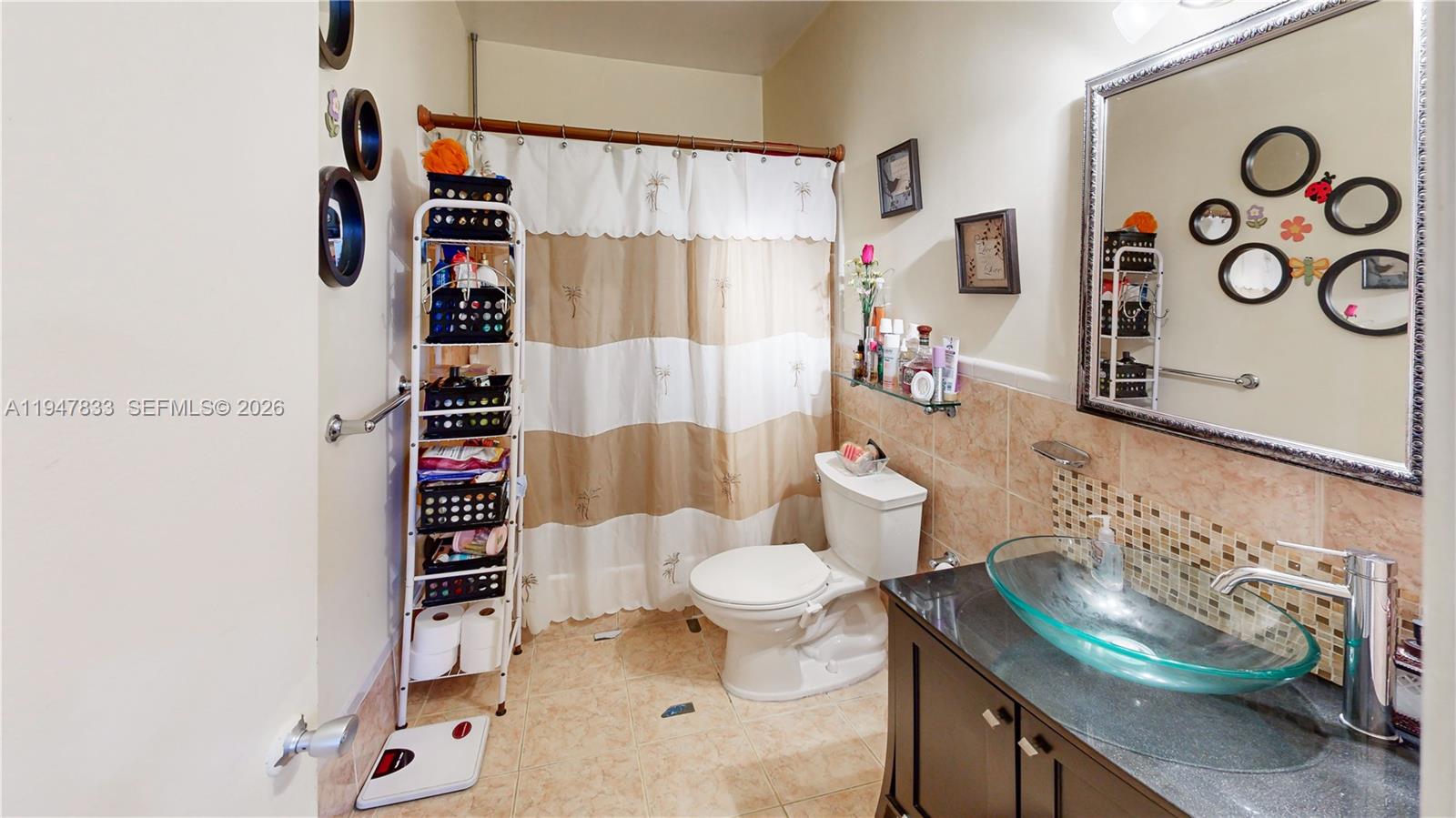 DIXIE ESTS 3RD ADDN - Residential