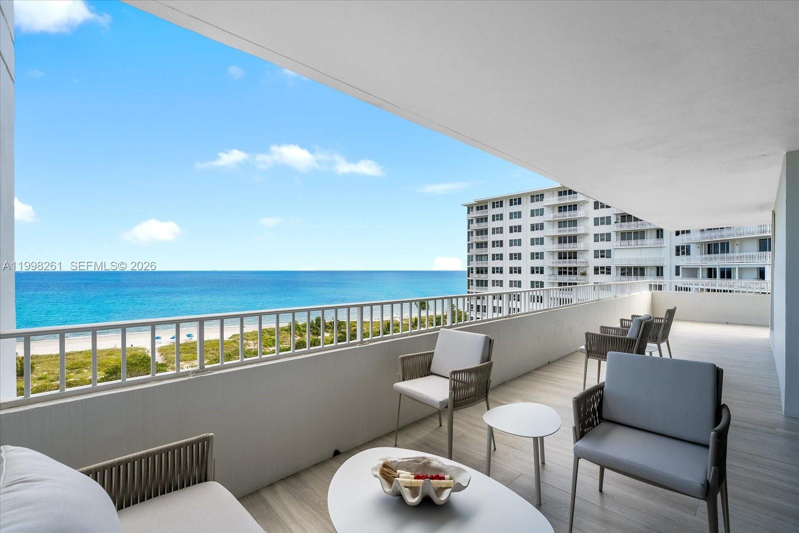 COMMODORE CLUB SOUTH COND - Residential Lease