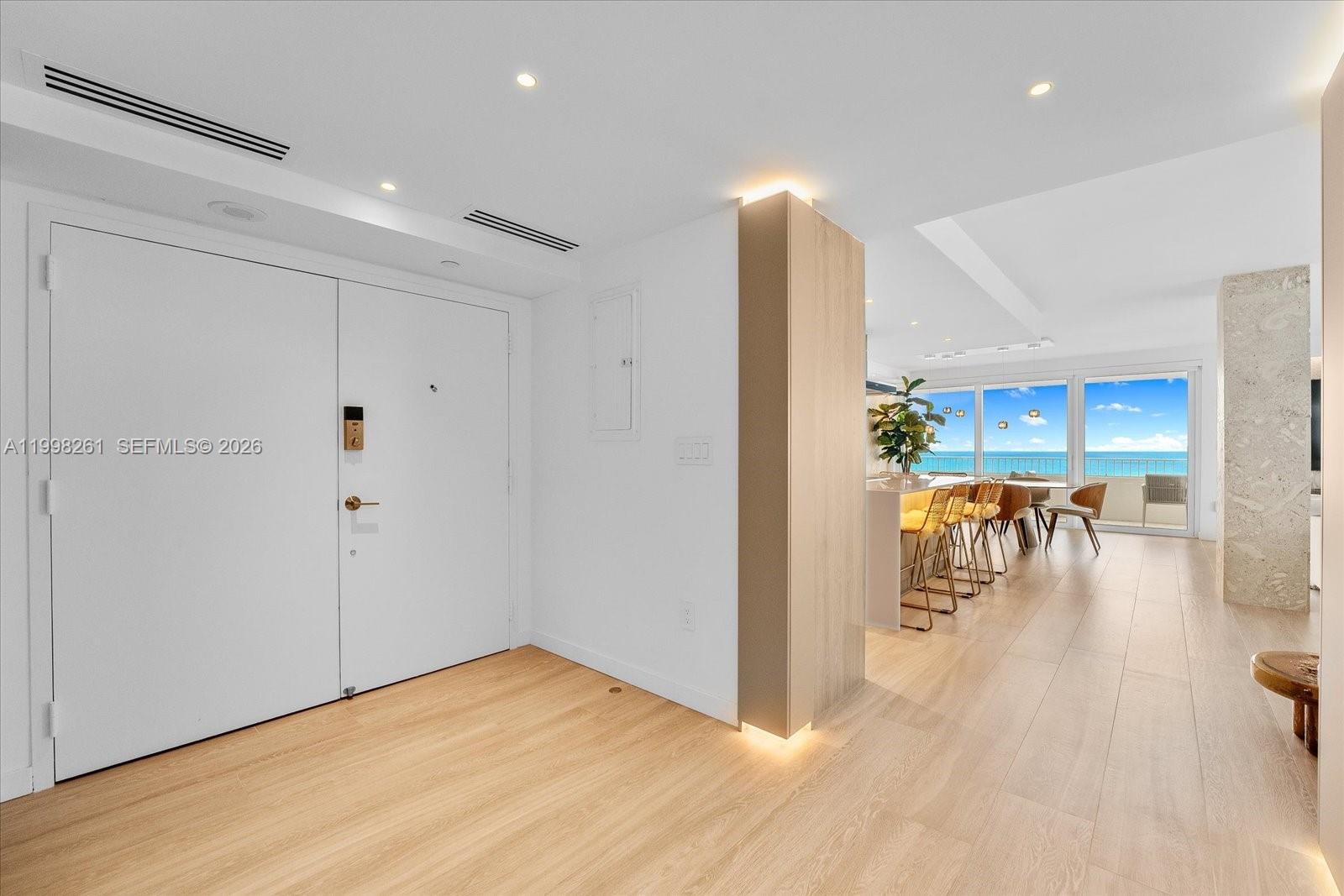 COMMODORE CLUB SOUTH COND - Residential Lease