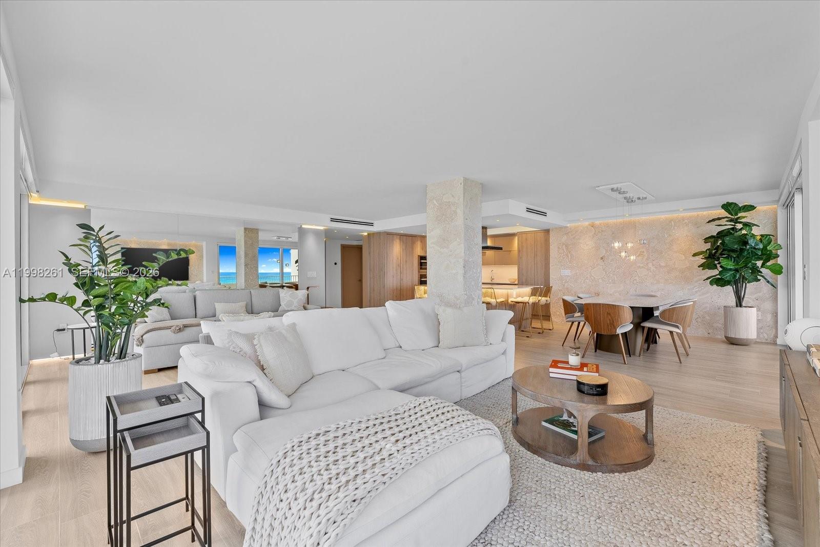 COMMODORE CLUB SOUTH COND - Residential Lease