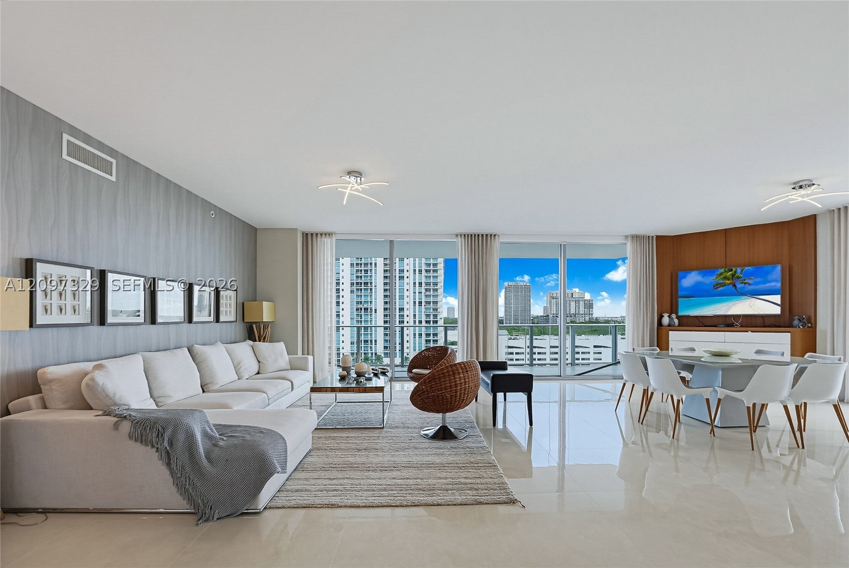 17301 Biscayne Blvd