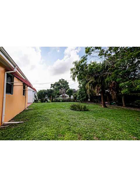 OVERBROOK SHORES NO 3 - Residential