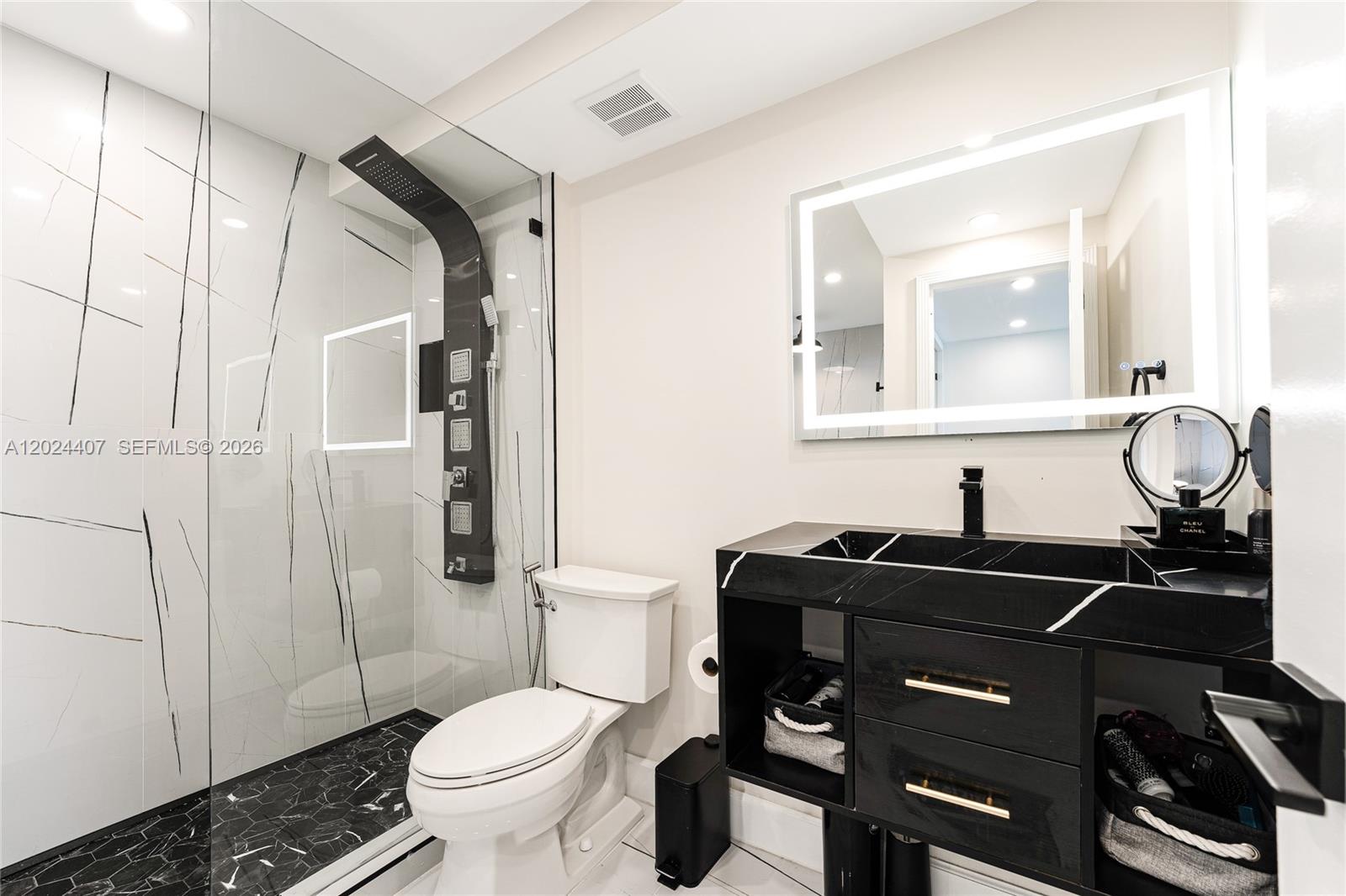 PARKER TOWER CONDO - Residential Lease