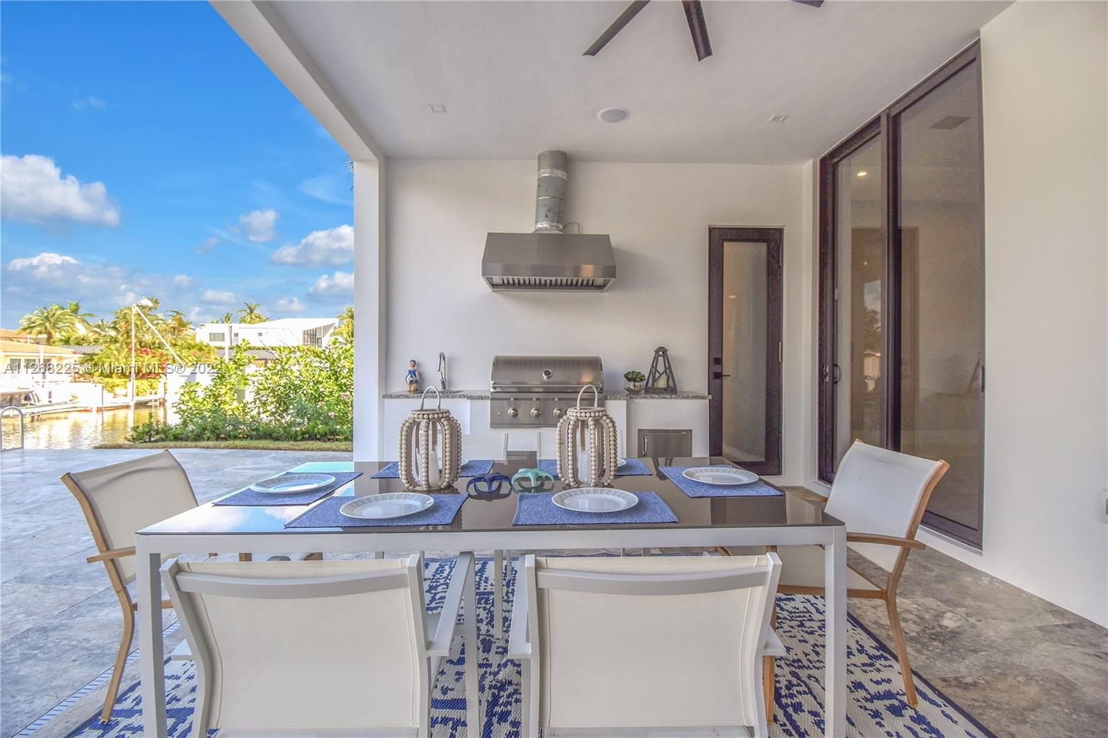 BOCA HARBOUR 4TH SEC - Residential