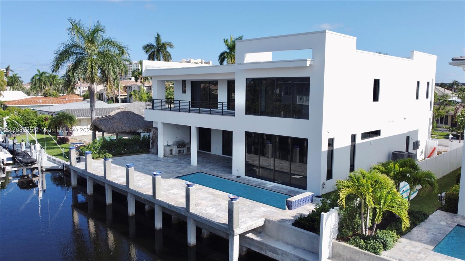 BOCA HARBOUR 4TH SEC - Residential