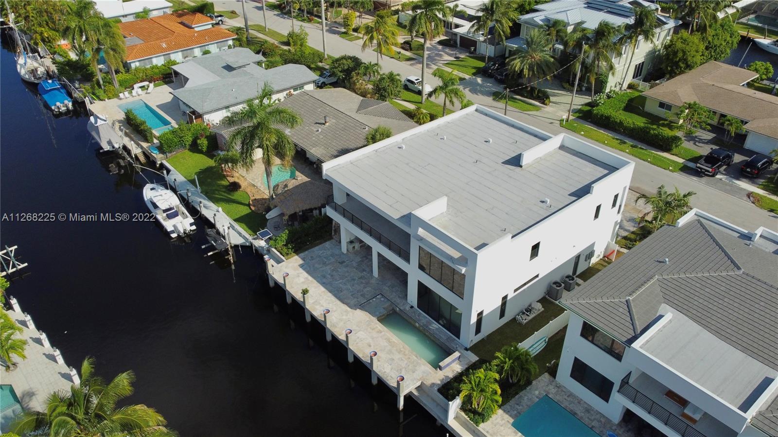 BOCA HARBOUR 4TH SEC - Residential