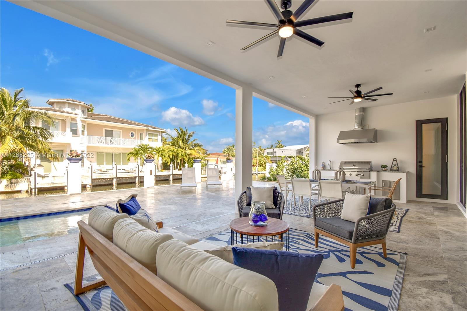 BOCA HARBOUR 4TH SEC - Residential