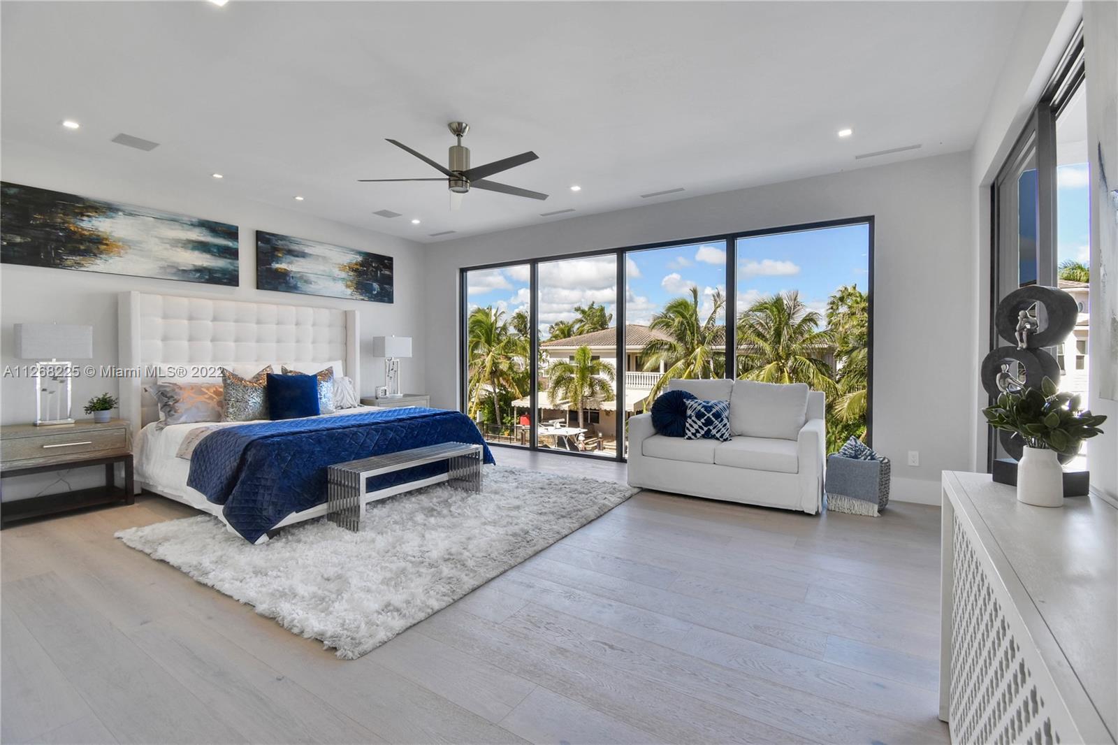 BOCA HARBOUR 4TH SEC - Residential