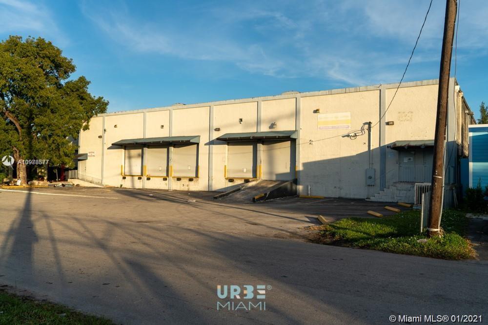 OPPORTUNITY! Warehouse for sale in the city of Miami, strategically located in the most important distribution warehouse area of Miami, just 2 minutes from the Palmetto Distributor, 6 minutes (½ mile) from MIA, and 16 minutes from Port of Miami (9 miles). The property has double accesses from 42nd Street and 43rd Street, it has 6 doors (Dock High Doors), plus an additional door with Ramp. It also has parking for 26 cars. This 24,354 SqFt construction sits on a 34,115 SqFt (0.78 acre) lot. The ceiling is 20 feet high. The distribution is 2,208 Sqft of Offices (2 floors) and 22,146 of space for merchandise. Surrounded by the municipalities of Doral, Sweetwater, Miami Springs, Hialeah, and Coral Gable.