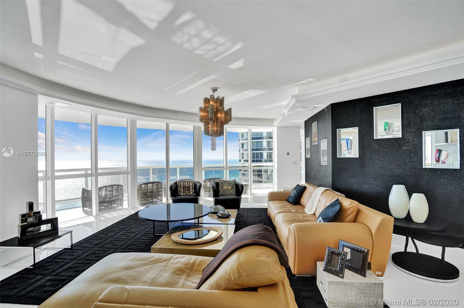 TRUMP ROYALE CONDO - Residential