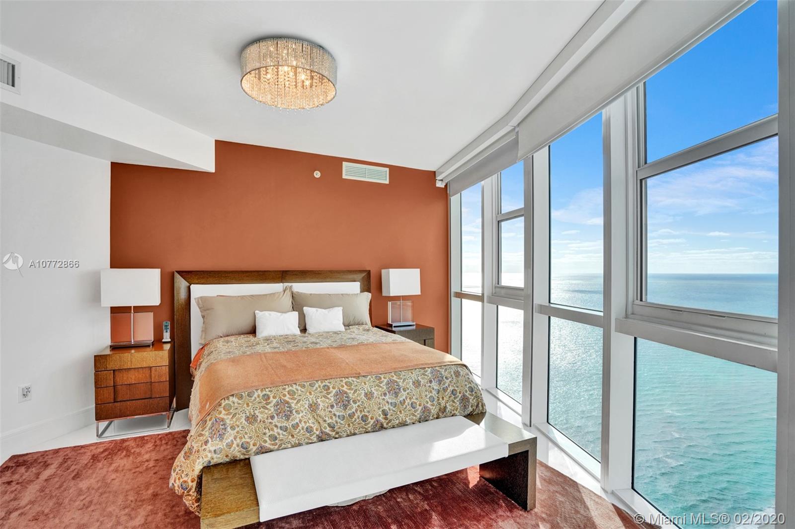 TRUMP ROYALE CONDO - Residential