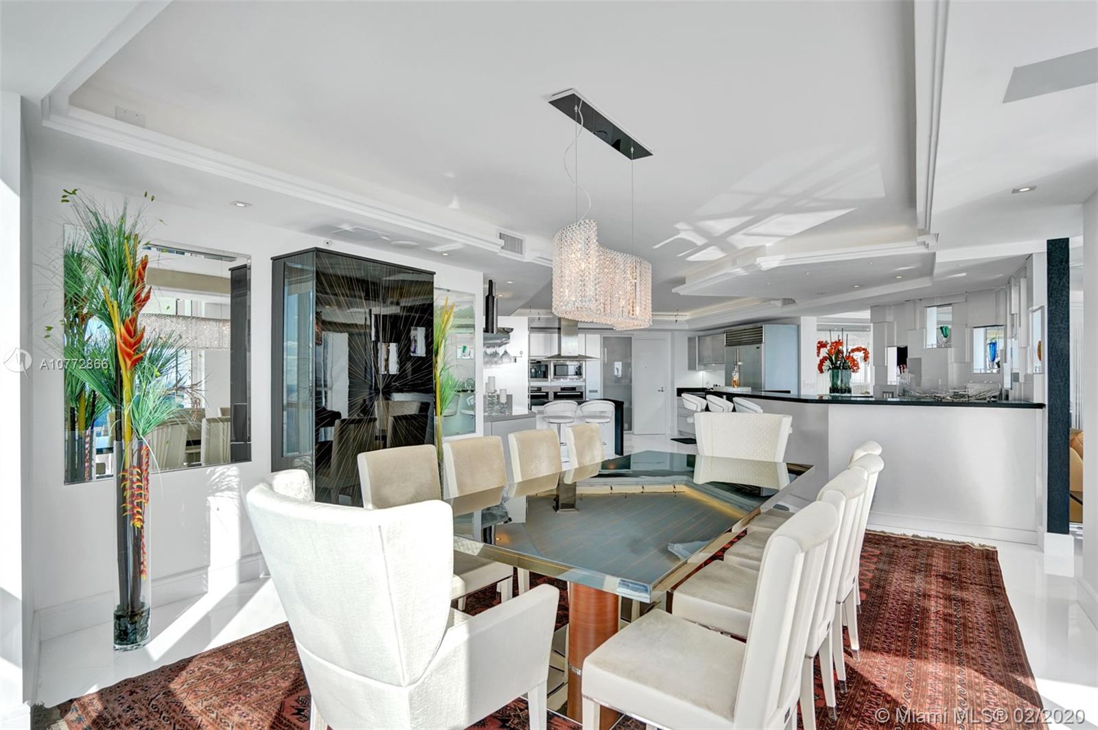 TRUMP ROYALE CONDO - Residential