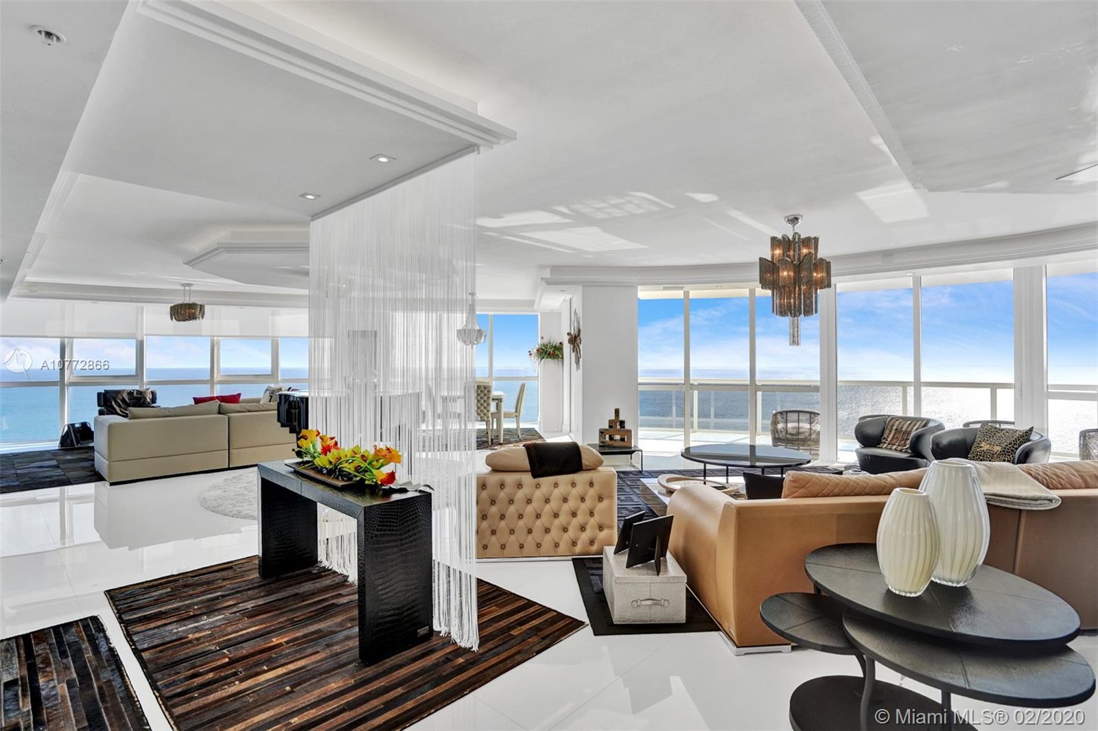 TRUMP ROYALE CONDO - Residential