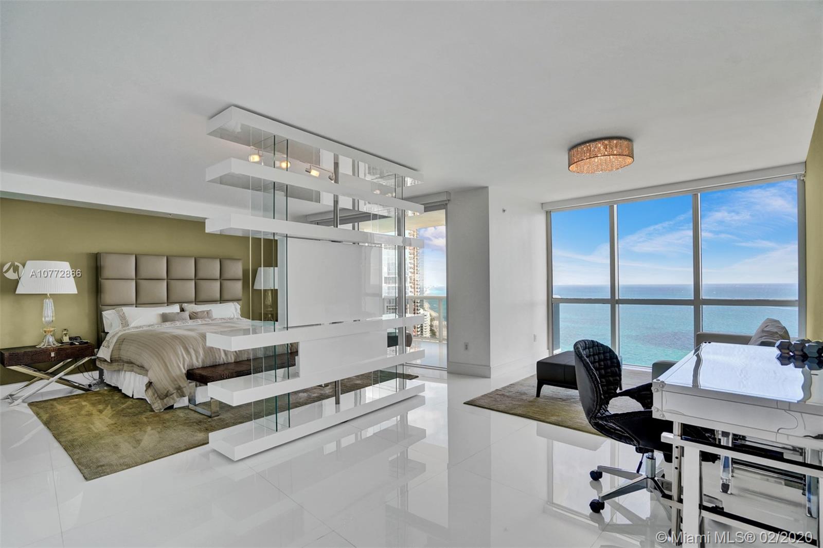 TRUMP ROYALE CONDO - Residential