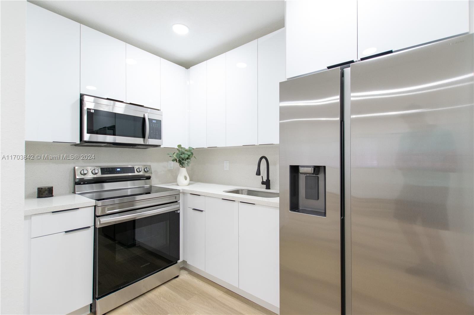 FULFORD HIGHLANDS - Residential